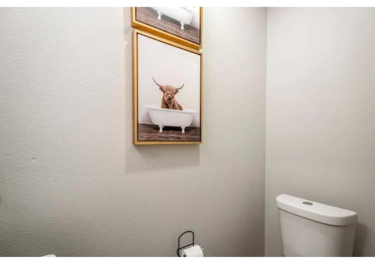 Spacious 3 Bed House Near Md Anderson With Free Parking & Wi-Fi Houston Exterior photo