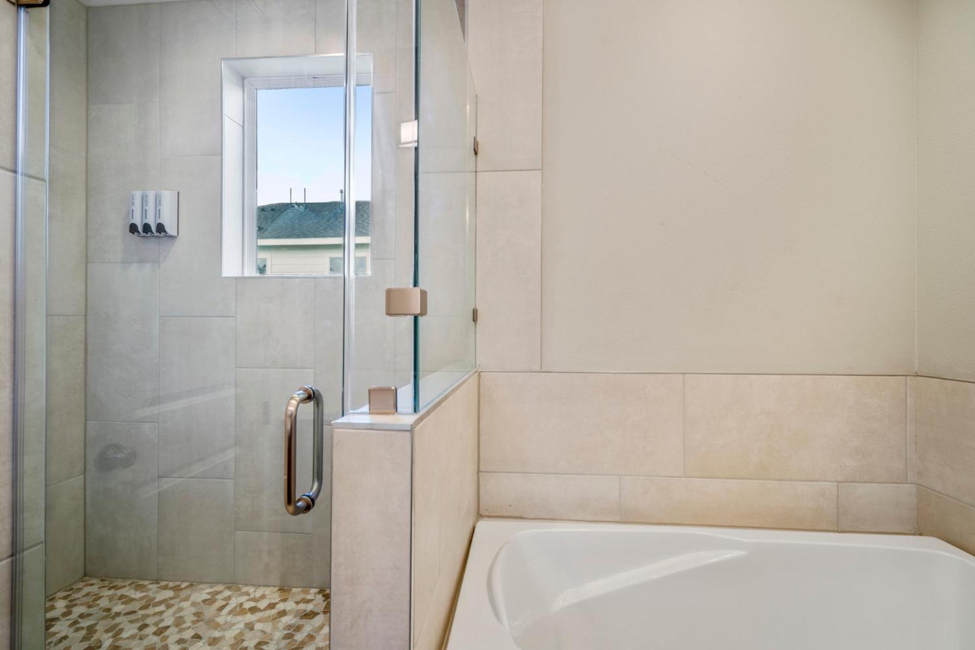 Spacious 3 Bed House Near Md Anderson With Free Parking & Wi-Fi Houston Exterior photo